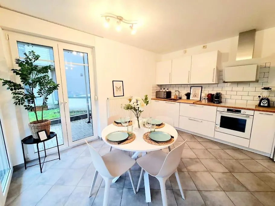 Apartment 1 Bedroom Flat With Balcony&Garden Luxembourg